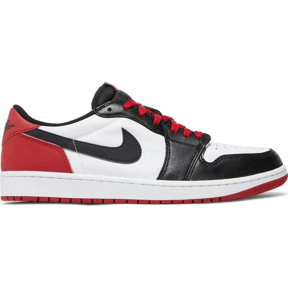 Jordan 1 Retro Low OG Black Toe (2023)